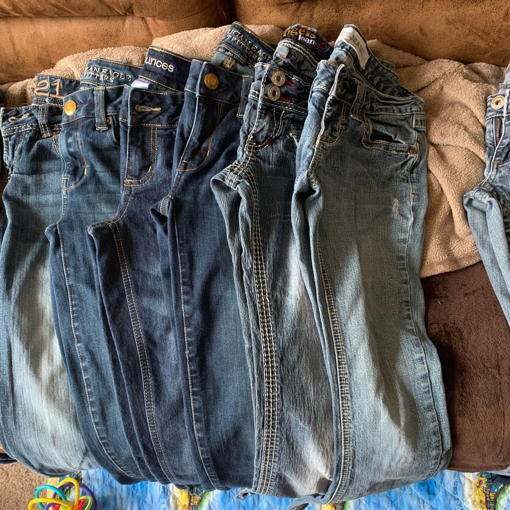 Blue jeans.